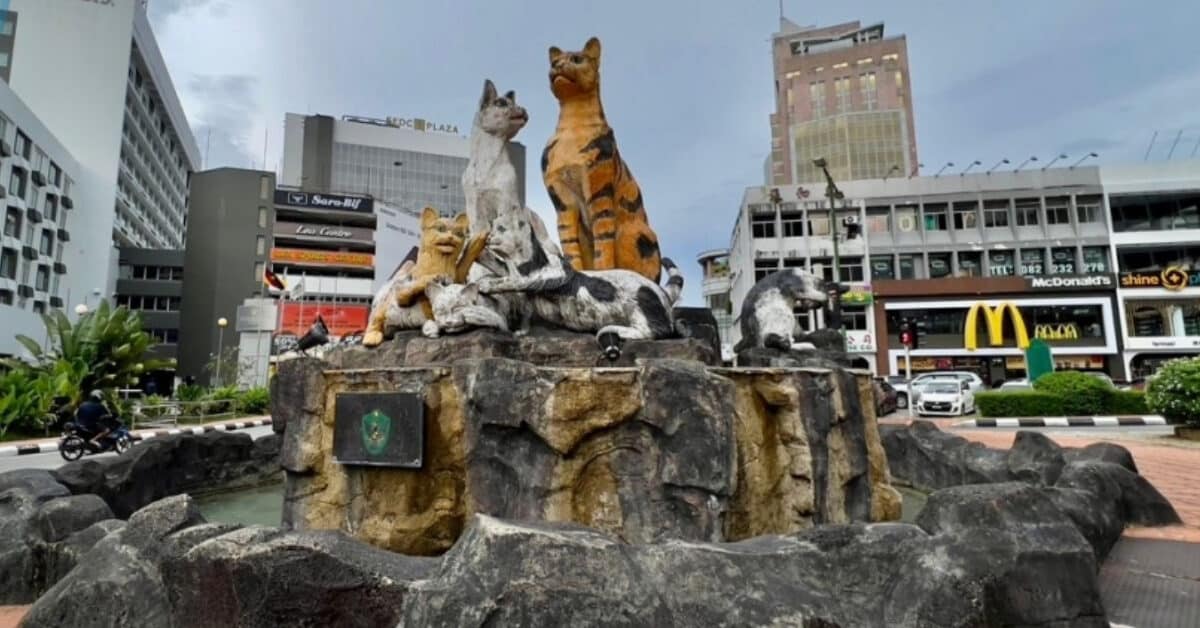 Jadi Mercu Tanda Baharu, Monumen KM0 Kuching Bakal Diletakkan Di Tiga Lokasi Ini