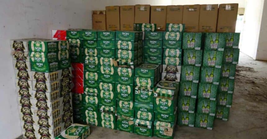 Kastam Sarawak Rampas Rokok, Minuman Keras Bernilai RM2.4 Juta Di Bintulu