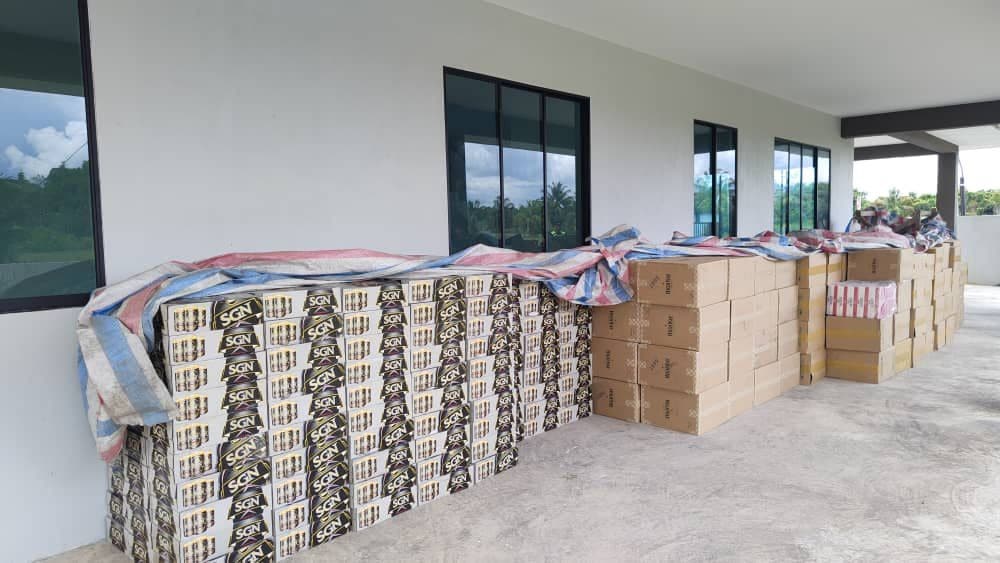Rokok Dan Minuman Keras Tidak Bercukai Bernilai RM2.3 Juta Berjaya Dirampas Di Saratok