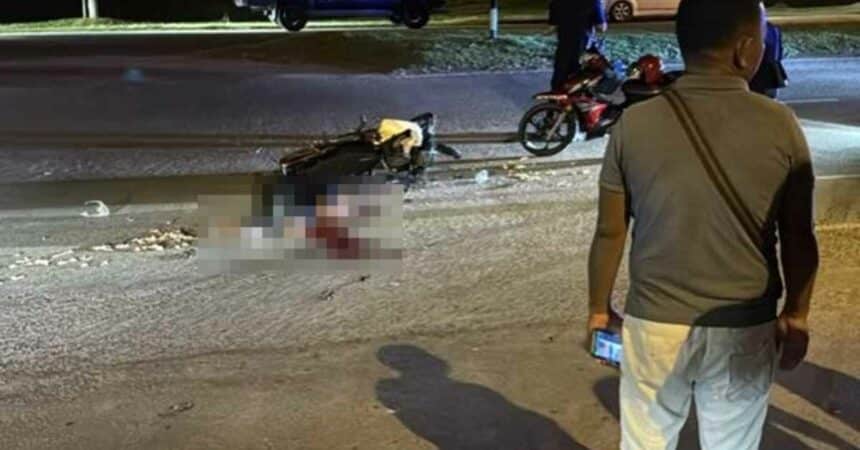 Penunggang Motosikal Maut Gara-Gara Rempuh Hilux Buat U-Turn Haram Di Bintulu