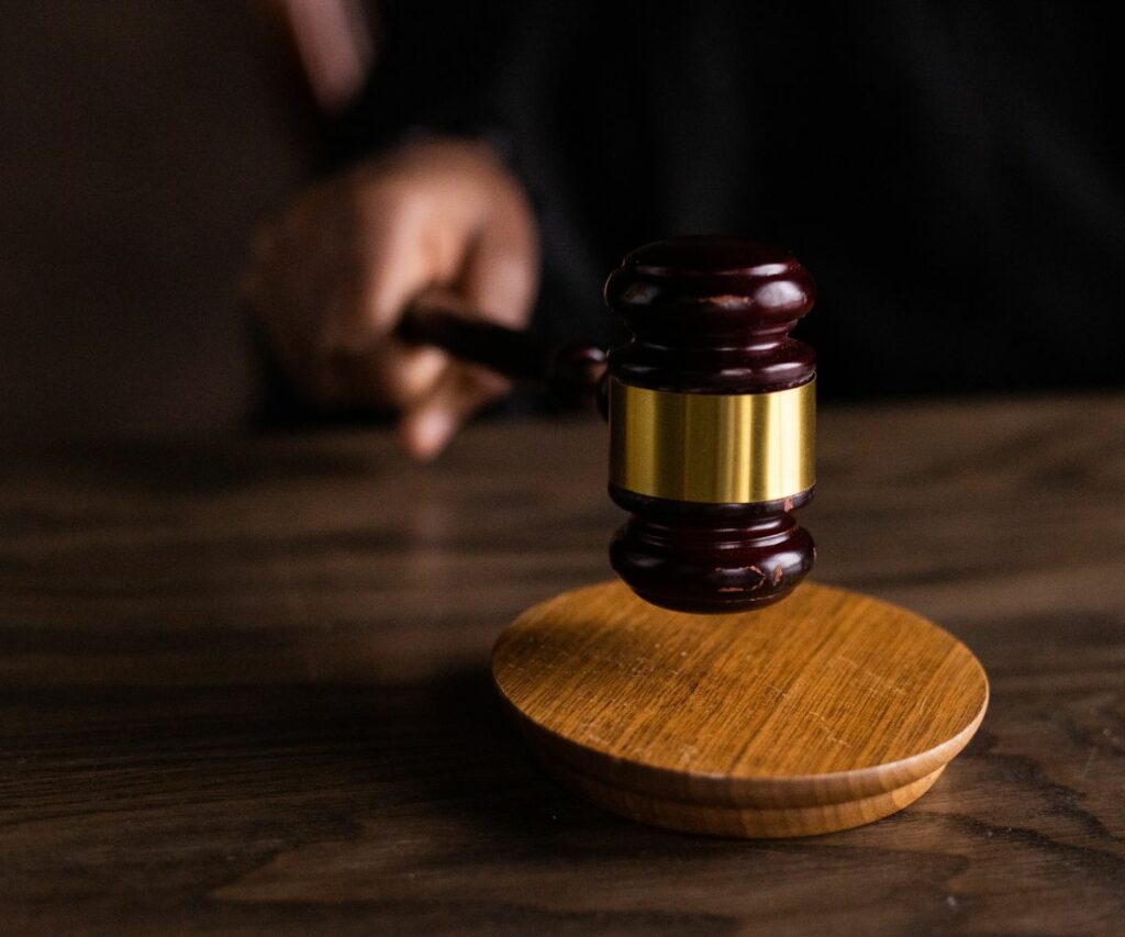 Bunuh Kejam Dua Wanita Warga Asing, Pemandu Van Di Sarawak Dijatuhkan Hukuman Gantung