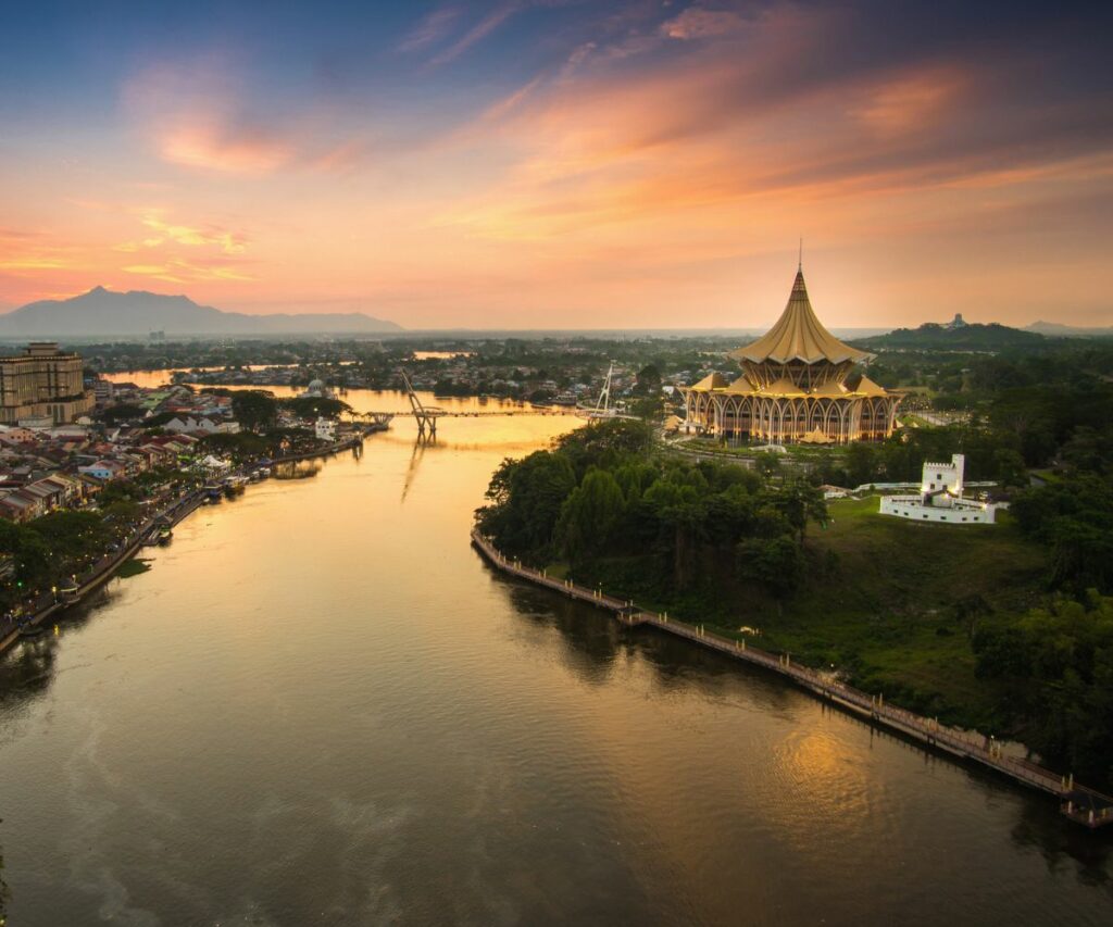 Kestabilan Politik Di Sarawak Membawa Banyak Pembangunan Dan Kemajuan Negeri 