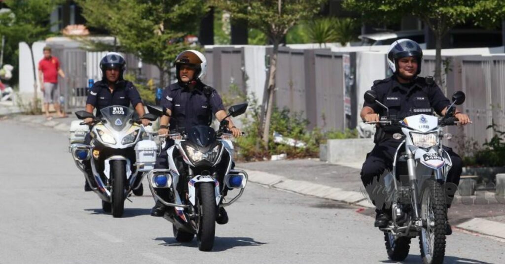 Kanak-Kanak Jadikan Jalan Raya 'Taman Permainan', Polis  Kota Kinabalu Bakal Buat Rondaan