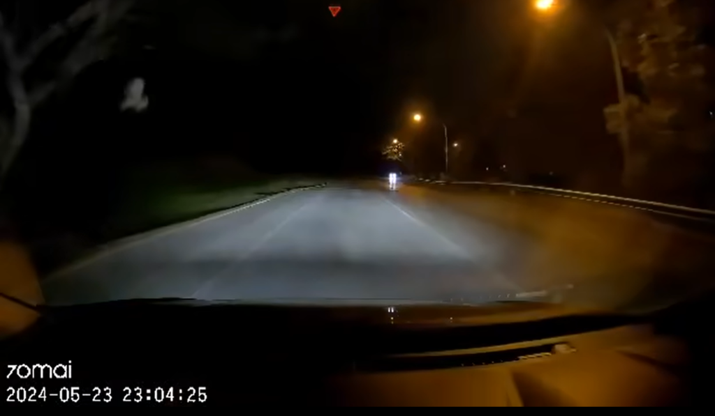Bikin Seram Sejuk, Kelibat Putih Dirakam Pemandu Di Bandar Baru Samariang