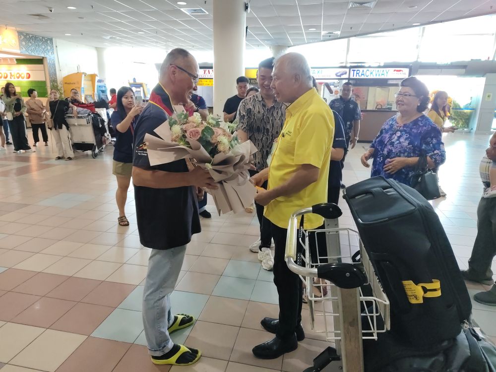 Wong Su Chung, Lelaki Sarawak Pertama Takluk Gunung Everest
