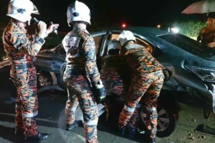 Wanita Maut Selepas Rempuh Penghadang Jalan Di Bintangor