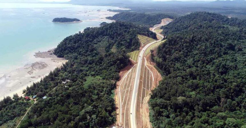 Ini Sebab Mengapa Sarawak Mendahului Sabah Dalam Pembinaan Lebuh Raya Pan Borneo