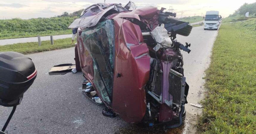 Isteri Baru Dikahwini Maut, Suami Parah Tercampak Dari Kenderaan Di Bintulu