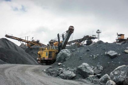 Perut Bumi Sarawak Simpan Mineral Bernilai Lebih RM1 Trilion
