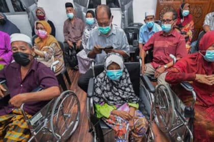 Sarawak Perkenal Bantuan Kesihatan RM500 Untuk Warga Emas Kategori B40 dan M40