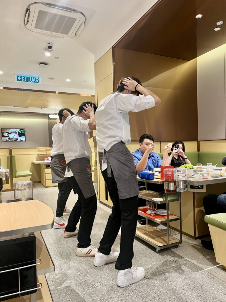 Non-Halal: Haidilao Pertama Sarawak Kini Sudah Dibuka Di Vivacity Megamall