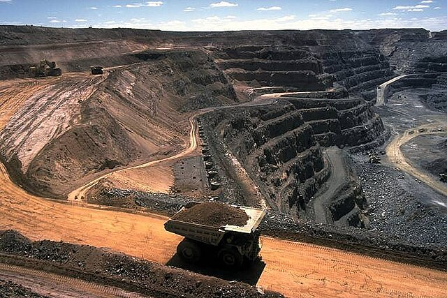 Perut Bumi Sarawak Simpan Mineral Bernilai Lebih RM1 Trilion