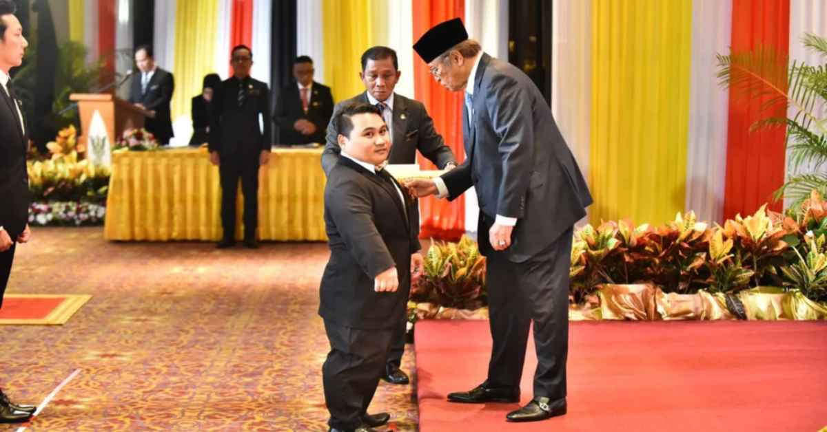 Badang Sarawak, Bonnie Bunyau Terima Anugerah Pingat Peringatan Cemerlang Jubli Intan