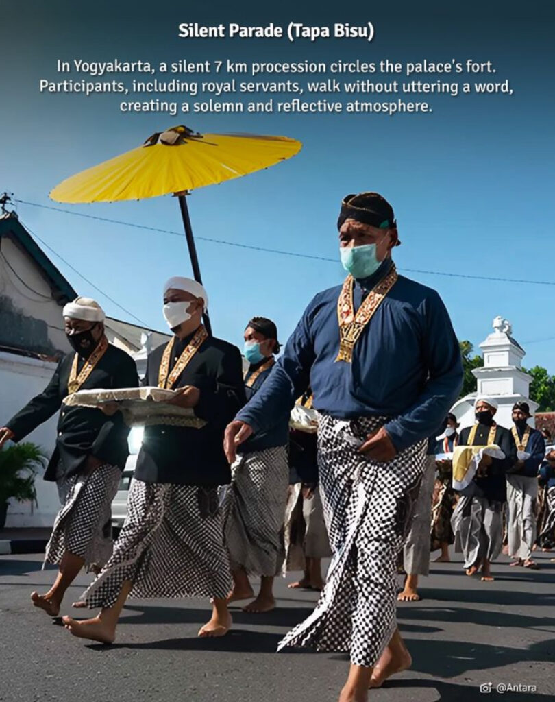 Ketahui Bagaimana Tradisi Warga Indonesia Menyambut Awal Muharram