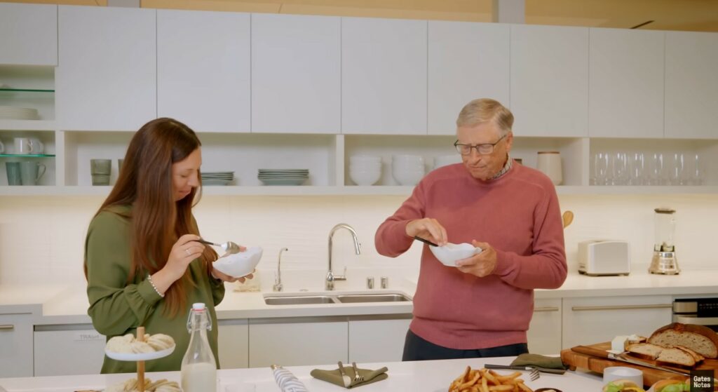 Bill Gates Jatuh Cinta Dengan Rasa Mentega Pertama Dunia Diperbuat Dari Gas Oleh Shell MDS Di Bintulu