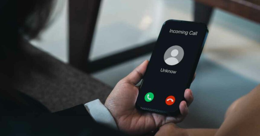 Simpanan Pencen RM216K Lesap, Pesara Dari Padawan Jadi Mangsa Sindiket Phone Scam