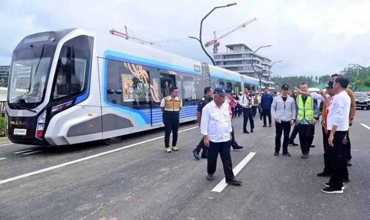 Jokowi Tinjau Pusat Latihan PSSI, ART Nusantara Sedia Beroperasi Sebagai Inovasi Pengangkutan Di IKN