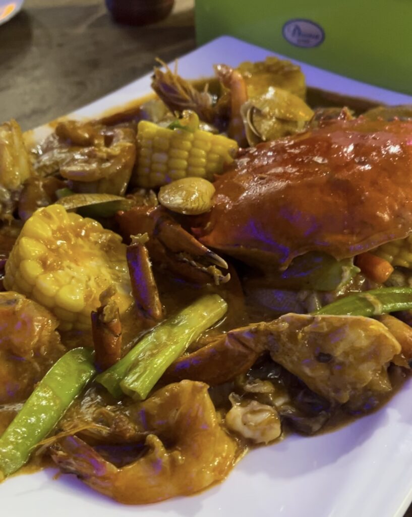 Dari Jawa Barat Ke Jakarta, Ini 14 Kedai Makan Wajib Cuba Di Indonesia