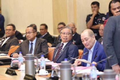 Sarawak Ungguli Senarai Gaji Menteri Besar Yang Tertinggi Di Malaysia