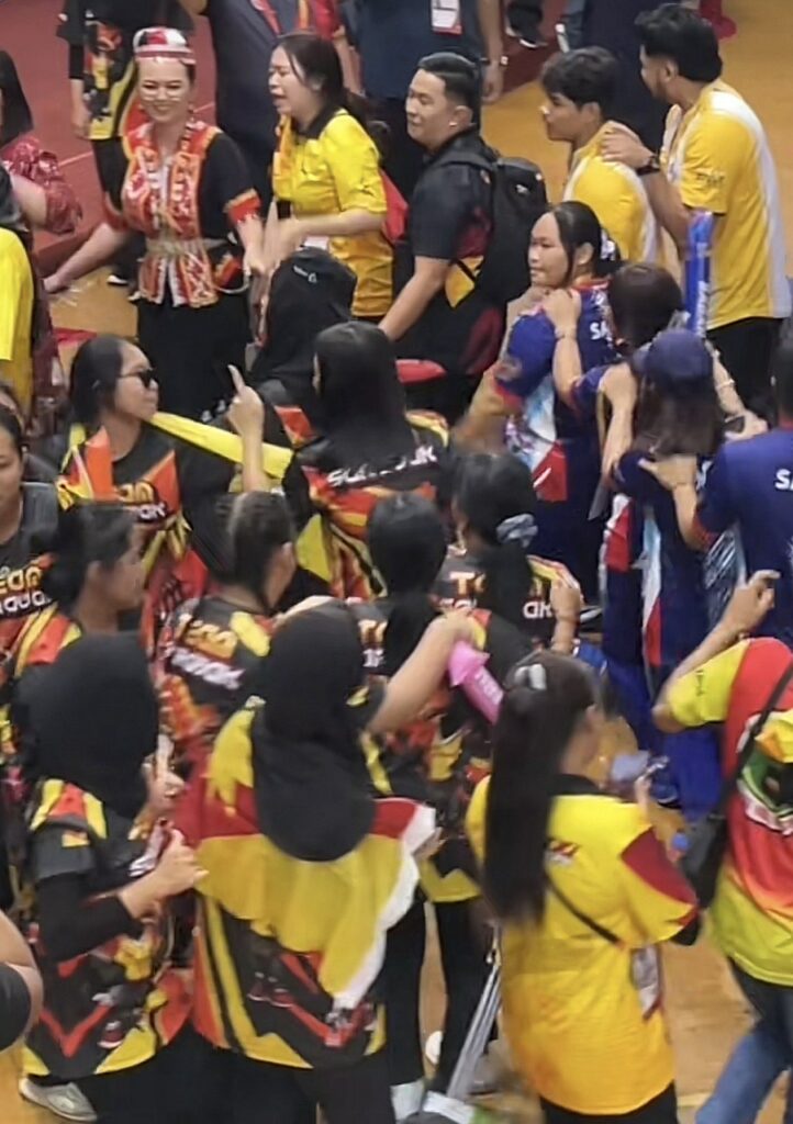 Semangat Nyanyi Lagu 'Original Sabahan', Keakraban Pasukan Sabah Sarawak Tular
