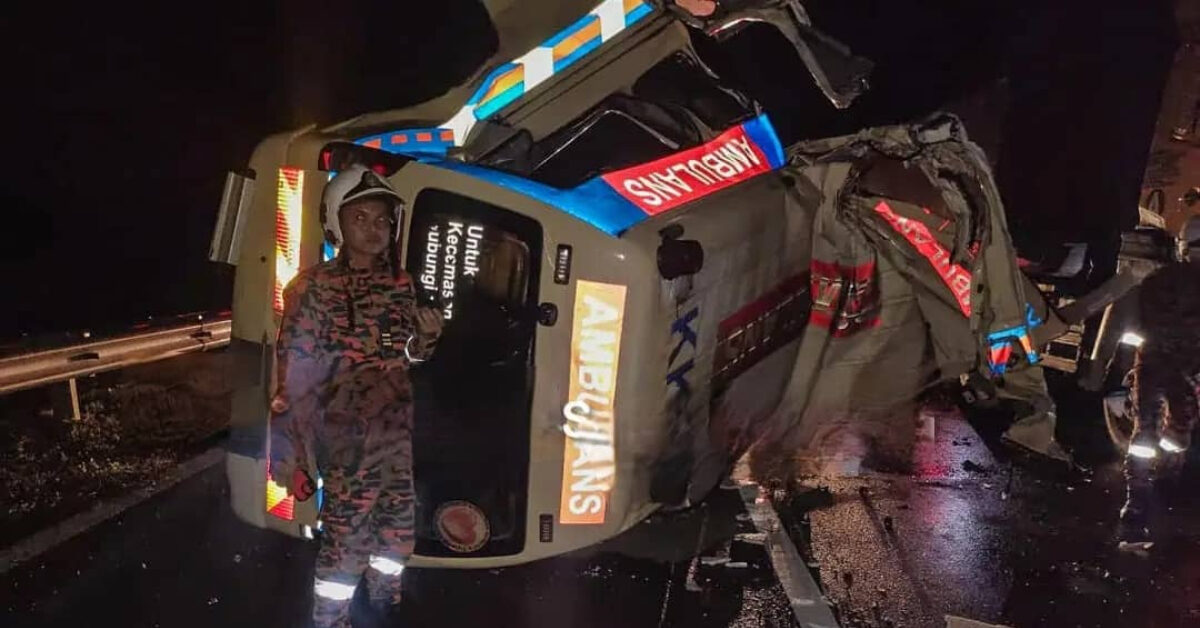 Ambulans Langgar Lori Di Betong, Pemandu Lori Ditahan Untuk Siasatan Lanjut