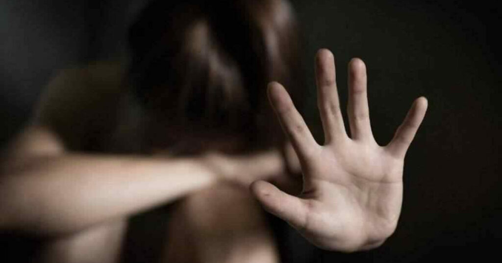 Pesara Tentera Laut Didakwa Atas 2 Tuduhan Serangan Seksual Terhadap Anak Sendiri Di Sabah