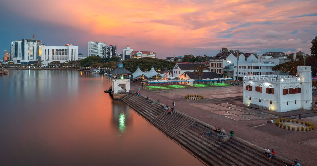 Penutupan Jalan Sempena Festival Kebudayaan Cina Di Waterfront Kuching