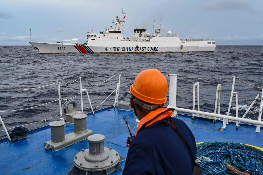 China Tegas Akan Hancurkan Pencerobohan Asing Di Laut China Selatan