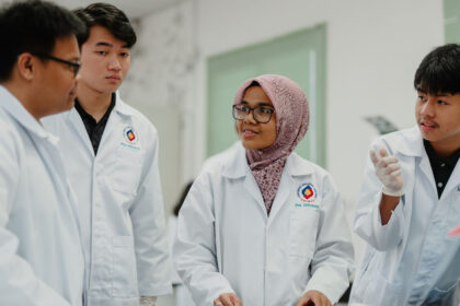 UNIMAS Tawar Peluang Untuk Anak Sarawak B40 Lanjut Pengajian Ijazah Sarjana Muda