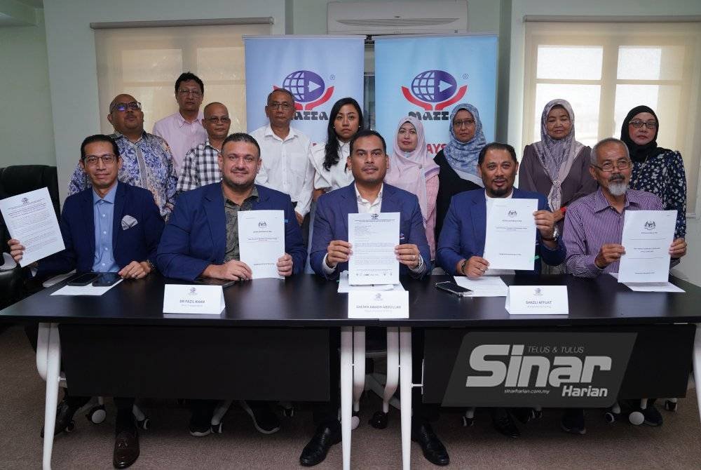 Penggunaan Kad Kredit Korporat Punca Syarikat Pelancongan Bumiputera Terjejas Teruk