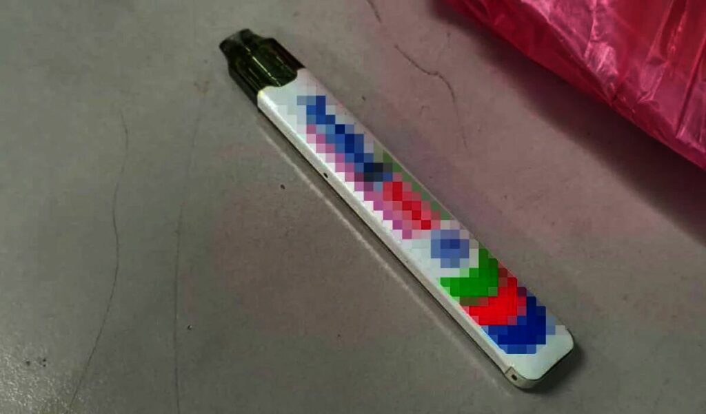Taktik Pelajar Perempuan Sorok Vape Di Bahagian Sulit Terbongkar