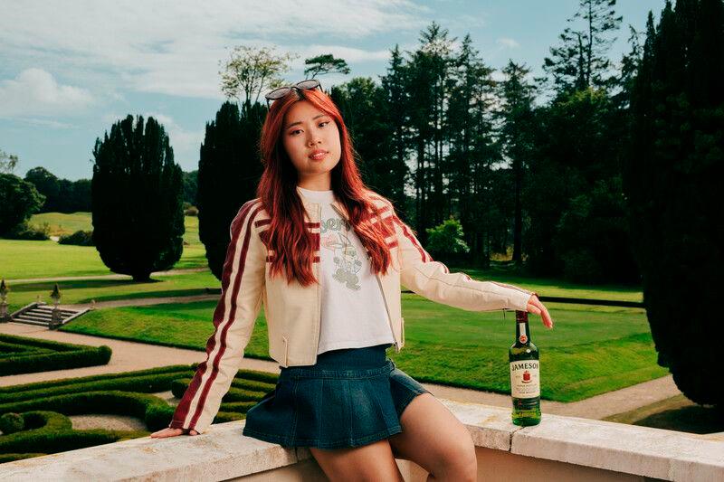 Artis Kelahiran Sarawak, Claudia Tan Bakal Berkolaborasi Dengan Anderson Paak