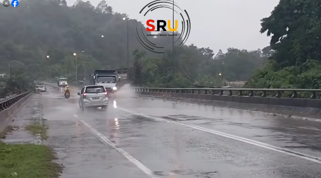 TERKINI: Keadaan Banjir Teruk Beberapa Tempat Di Kuching Dan Serian