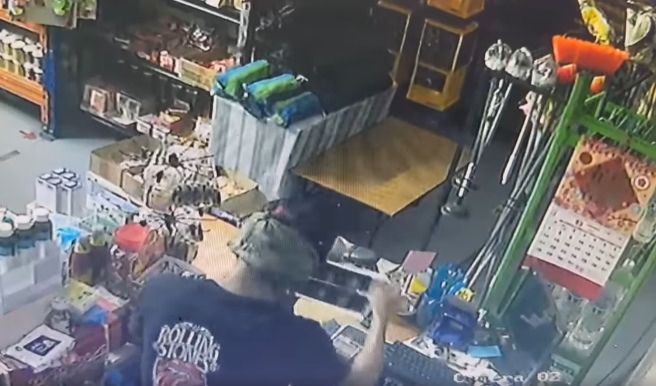 Lelaki Bertopeng Pecah Masuk Kedai Runcit Di Ranau Masih Berkeliaran, Penduduk Diminta Berhati-Hati