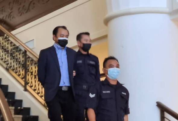 Didakwa Cabul Unduk Ngadau, Ahli Politik Sabah Ini Bakal Hadap Perbicaraan Di Mahkamah