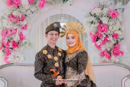 Jarak Usia 33 Tahun, Pasangan Bahagia Dari Sabah Ini Tular Di Media Sosial