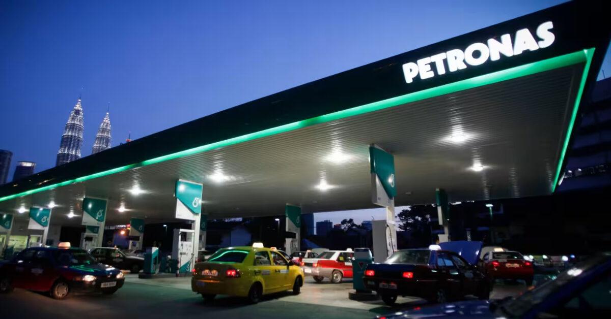 Kerajaan Sahkan Rundingan Antara PETRONAS Dan PETROS Masih Berjalan