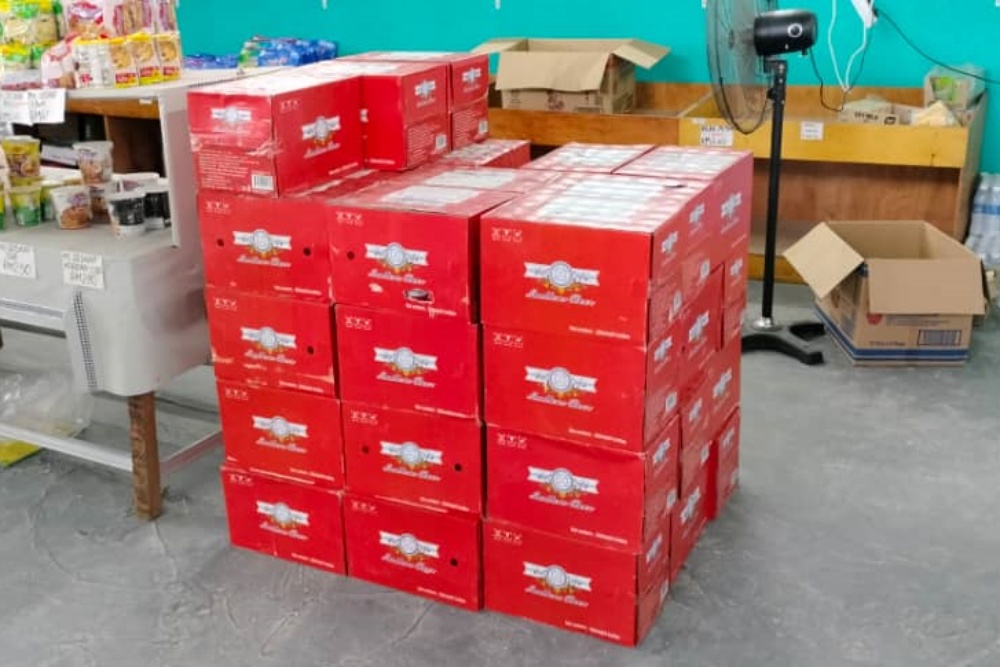 Polis Miri Rampas Rokok, Bir Seludup Bernilai Lebih RM700K