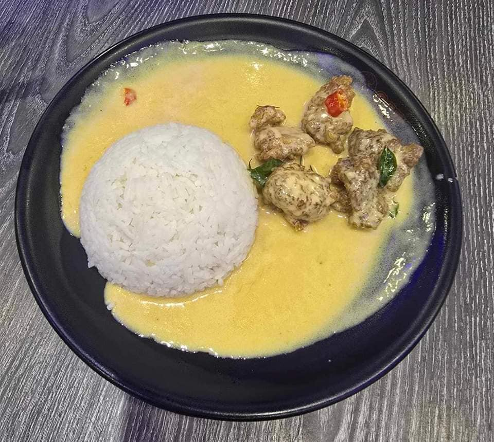 Kualiti Tak Padan Dengan Harga, Nasi Ayam Butter Di Bintulu Ini Raih Perhatian Netizen