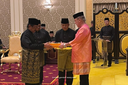 [TERKINI] Tan Sri Musa Aman Dilantik Yang Dipertua Negeri Sabah