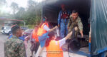 Pelajar Sibu Redah Banjir Dengan Bantuan APM Dan Tentera Demi Hadir Ujian SPM