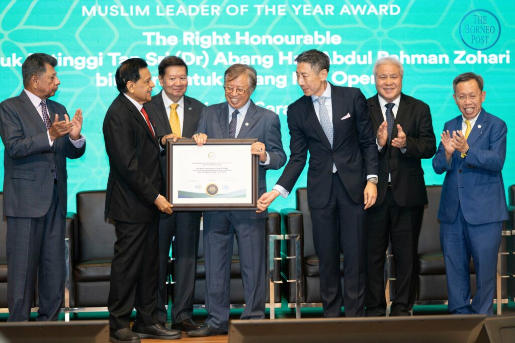 Pengiktirafan Global, Premier Sarawak Terima Anugerah Pemimpin Muslim Cemerlang Dunia 2024