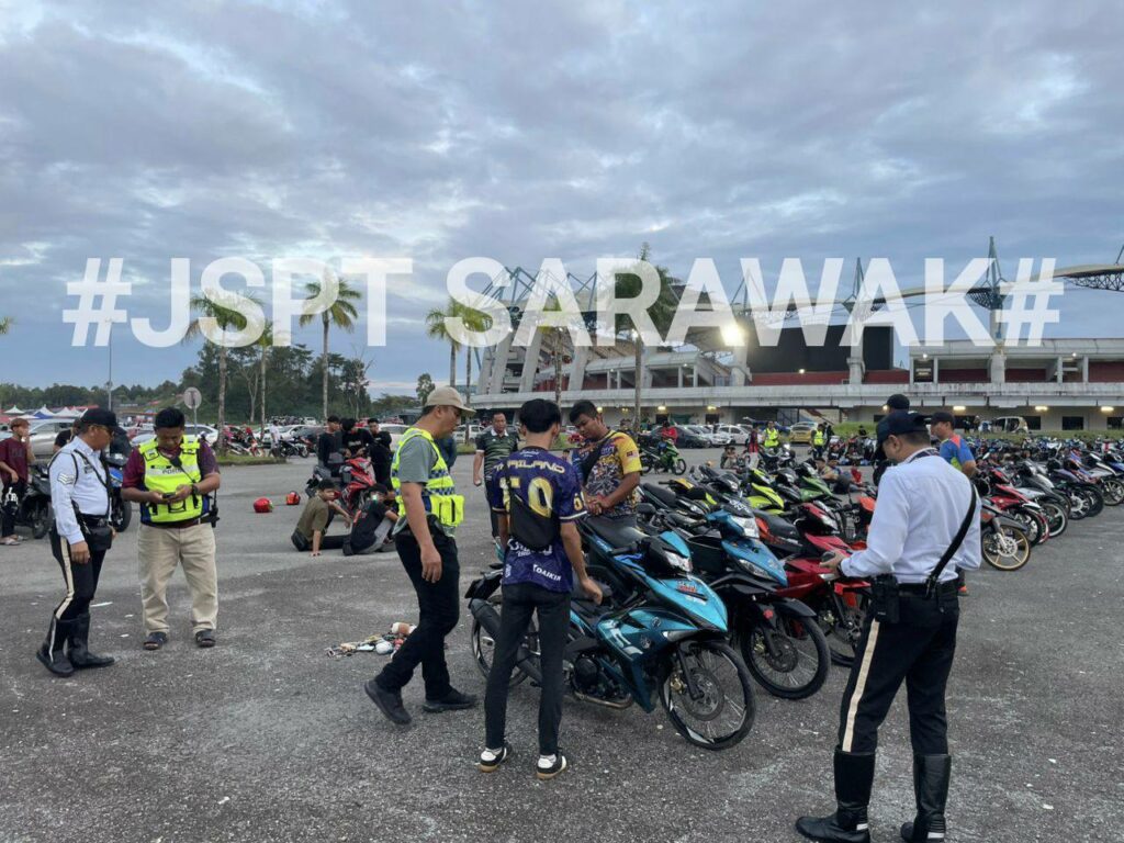 Ops Selamat Tahun Baru Cina 2025, 17 Motosikal Ditahan Dan 285 Saman Dikeluarkan Di Kuching