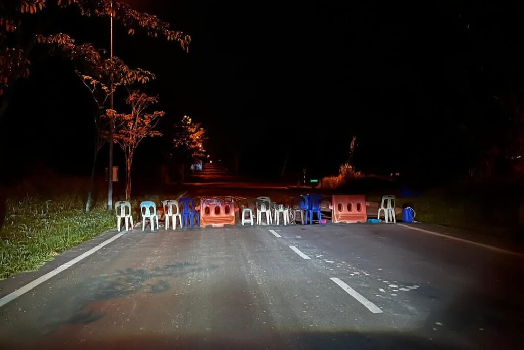Mat Rempit Makin Berani, Tutup Penuh Jalan di Limbang untuk Lumba Haram