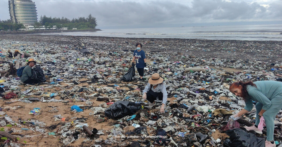 Gotong Royong Besar Kembalikan Imej Pantai Miri