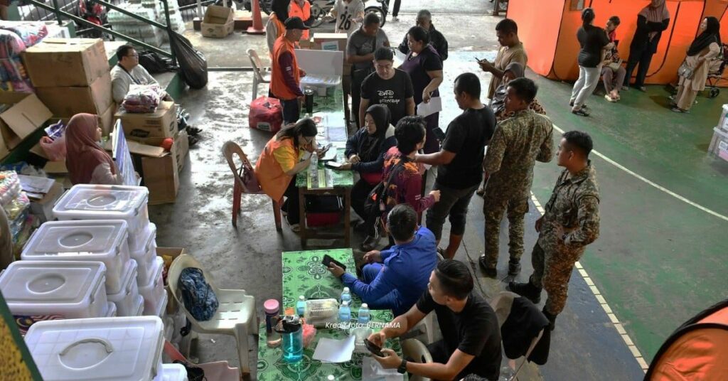 Bantuan RM1000 Kepada Mangsa Banjir Sarawak Akan Disalurkan Dalam Masa Terdekat
