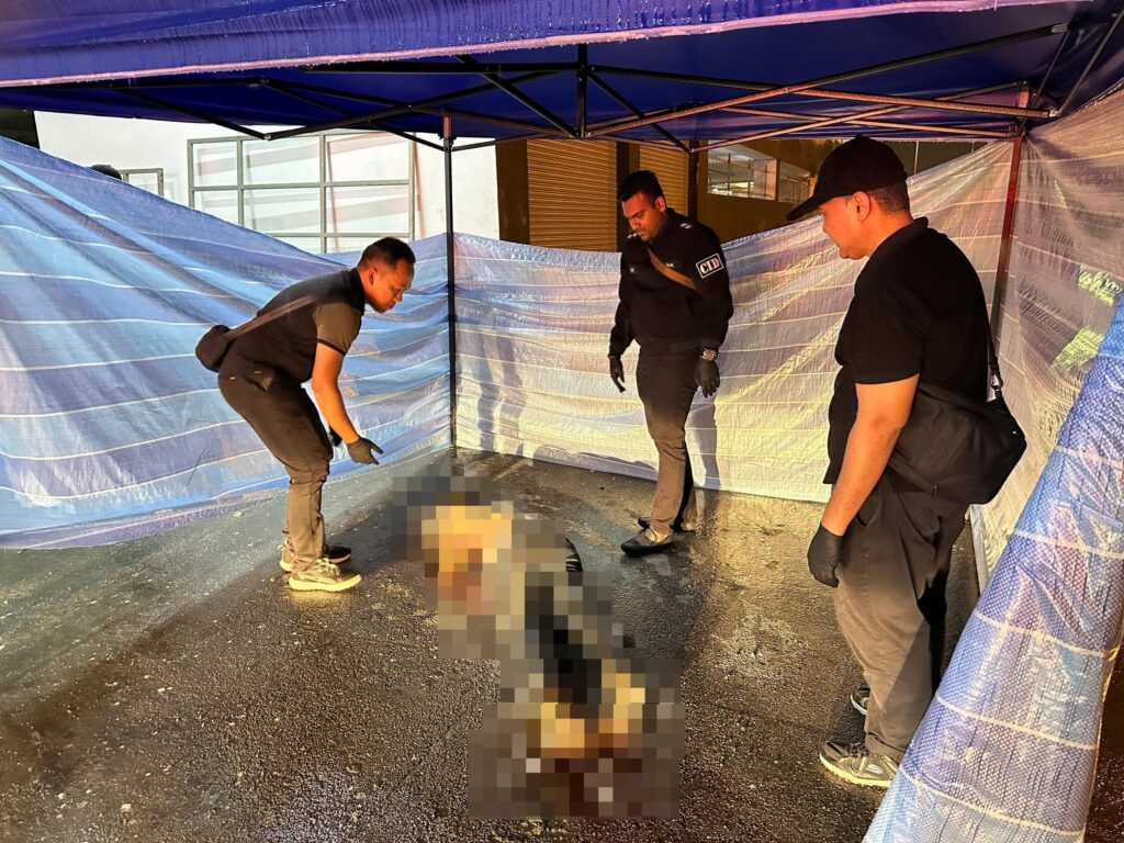 Lelaki Maut Terjatuh Dari Pusat Beli-Belah Di Kuching, Polis Siasat Punca Kejadian
