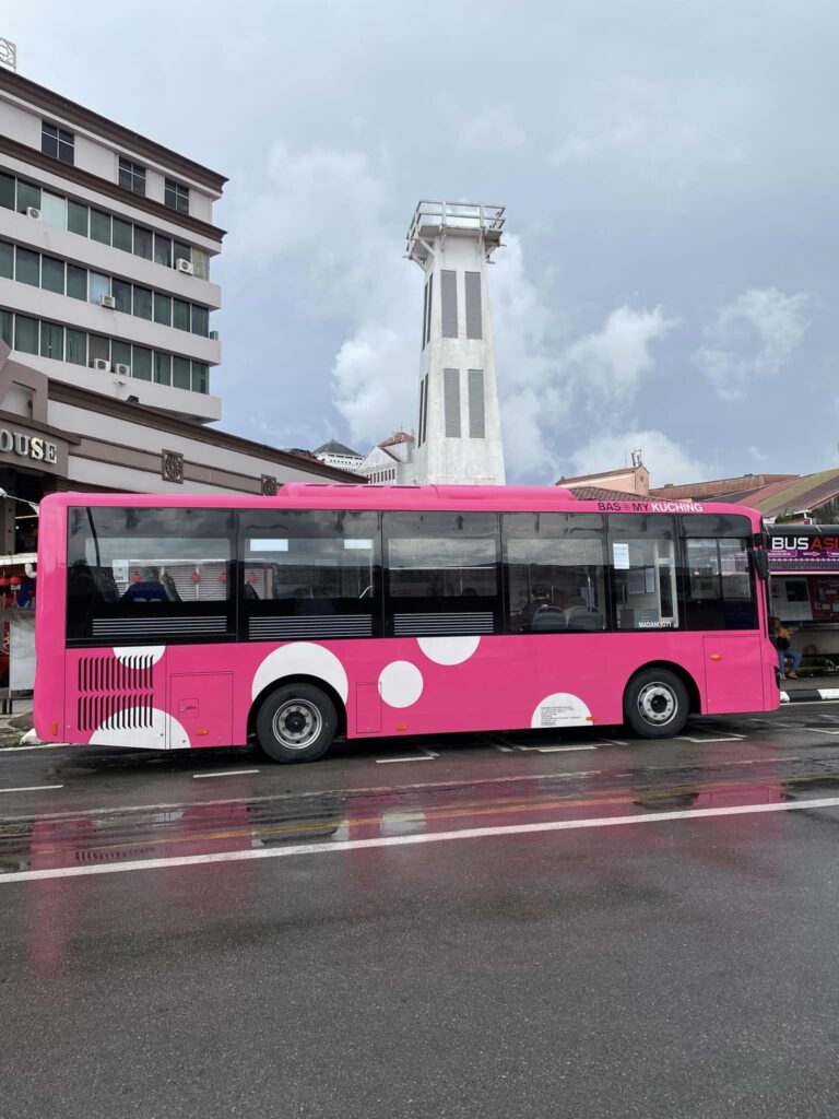 BAS.MY Kuching Beri Tambang Percuma Khas Untuk Golongan OKU, Warga Emas ...