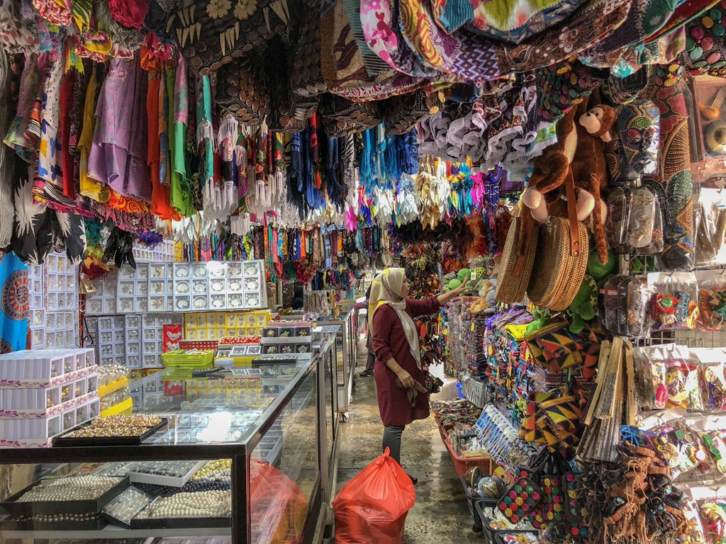 Kenapa Pasar di Kota Kinabalu Ini Digelar Pasar Filipina?