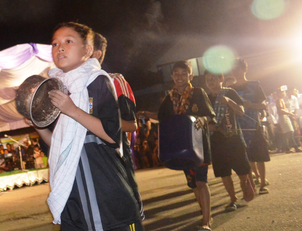 Bagarakan Sahur, Tradisi Membangunkan Sahur Ala Banjar di Kalimantan Selatan
